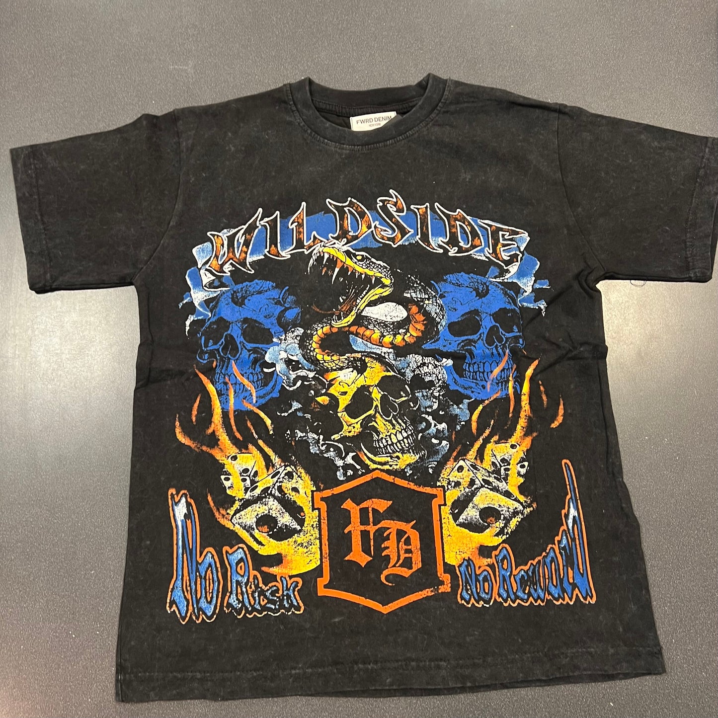 Wild side crop tee