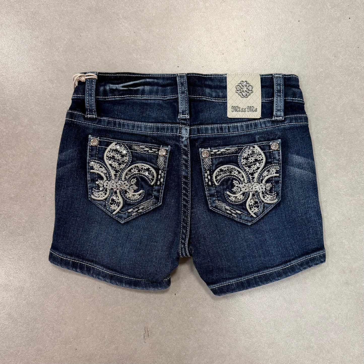 Miss me dark blue shorts
